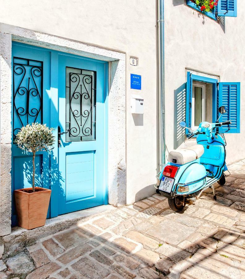 Porta Azzurra Apartments 로비니 외부 사진